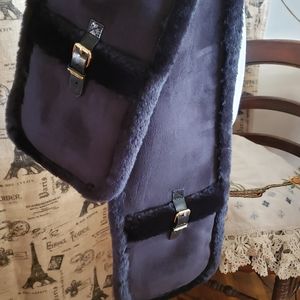 ⏩Calvin Klein | Faux Fur Scarf